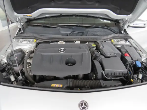 Mercedes-Benz A 180 D STYLE 33