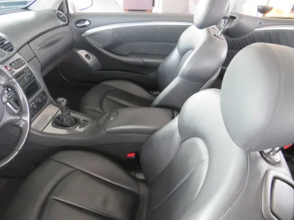 Mercedes-Benz CLK 200 K Avantgarde 22