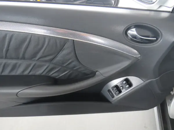 Mercedes-Benz CLK 200 K Avantgarde 26