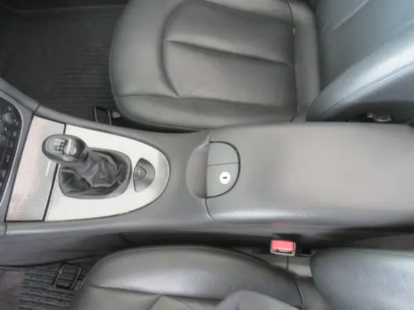 Mercedes-Benz CLK 200 K Avantgarde 27