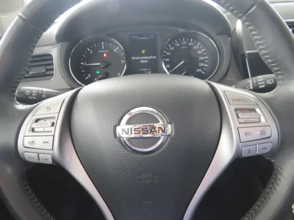 Nissan Pulsar 1.5 dci 10