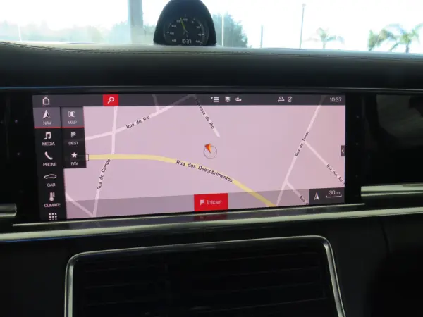 Porsche Panamera 4 E-Hybrid 14