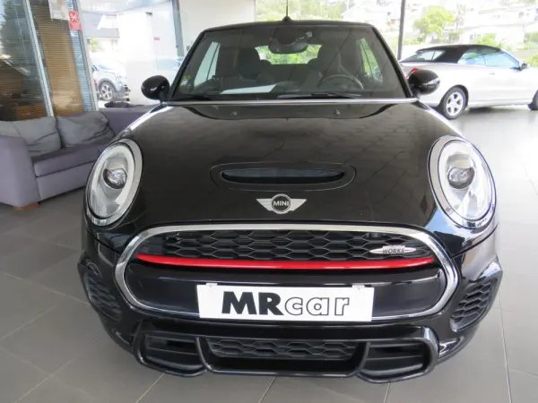 MINI Cabrio John Cooper Works 7