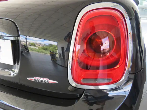 MINI Cabrio John Cooper Works 11