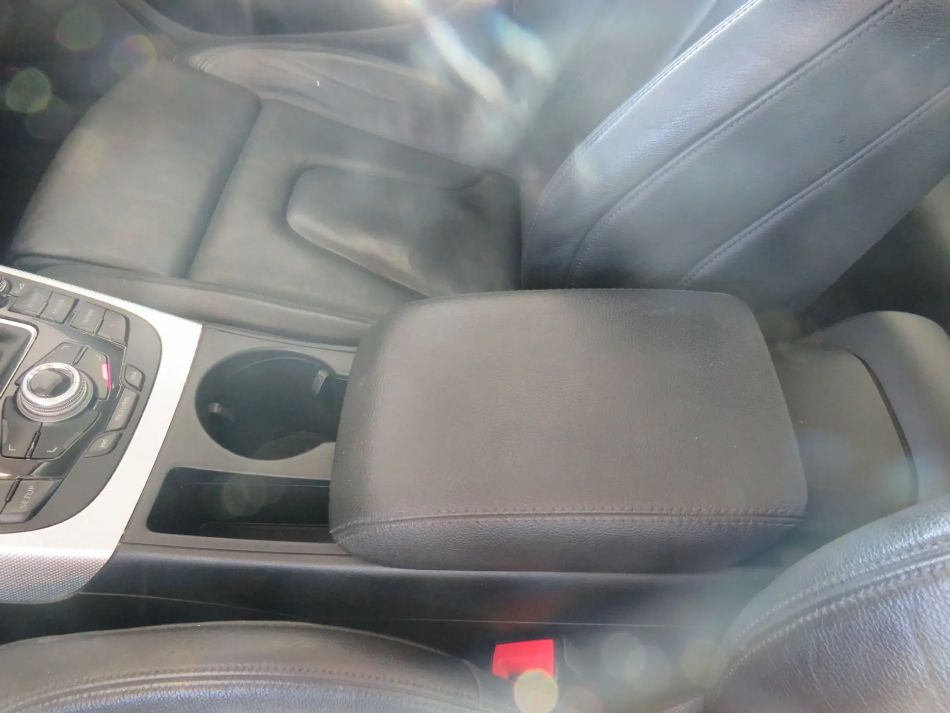 Audi A4 2.0 TDI SPORT 27