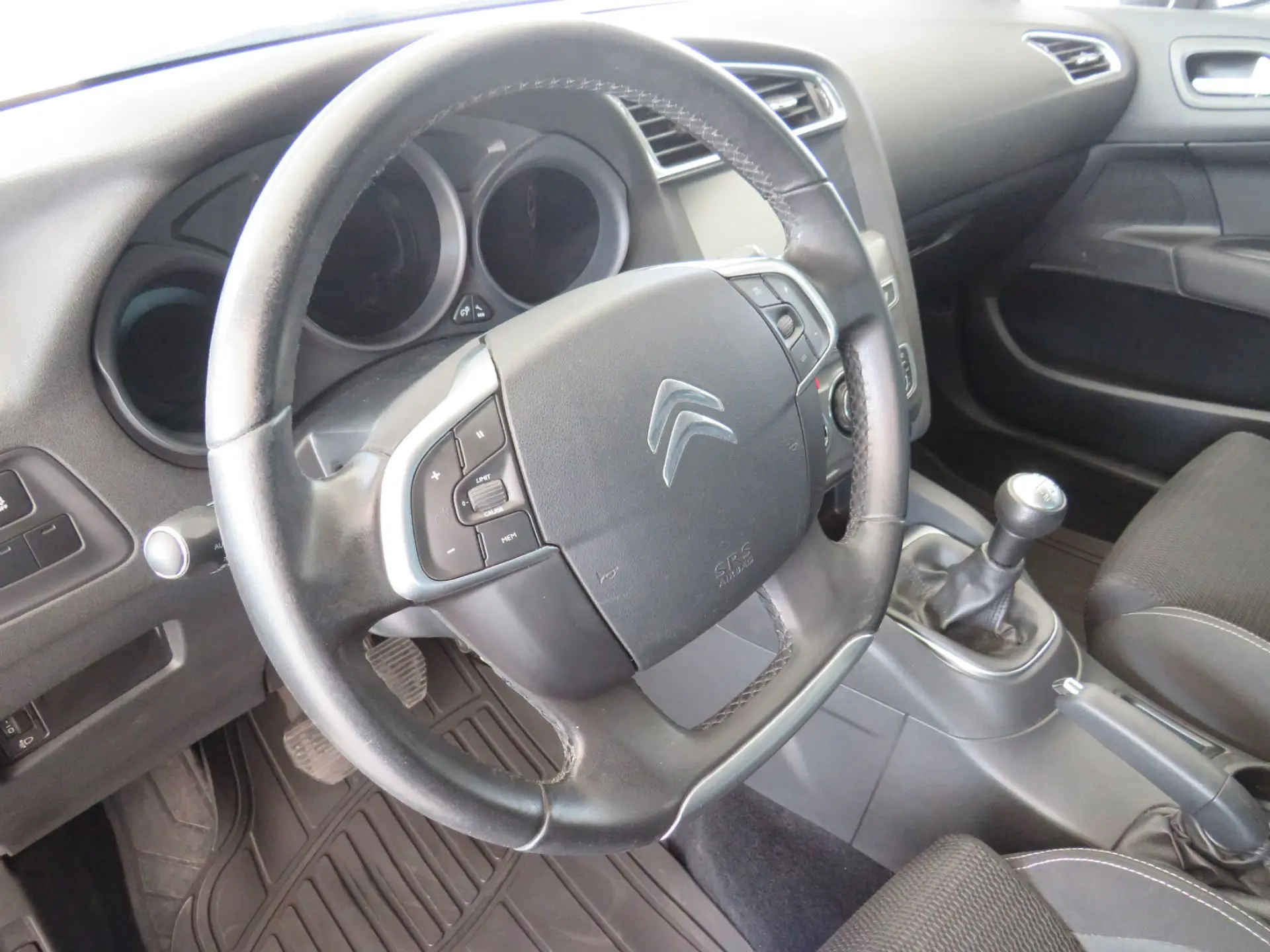 Citroën C4 Aircross 1.2 PureTec Feel 110 CV 20