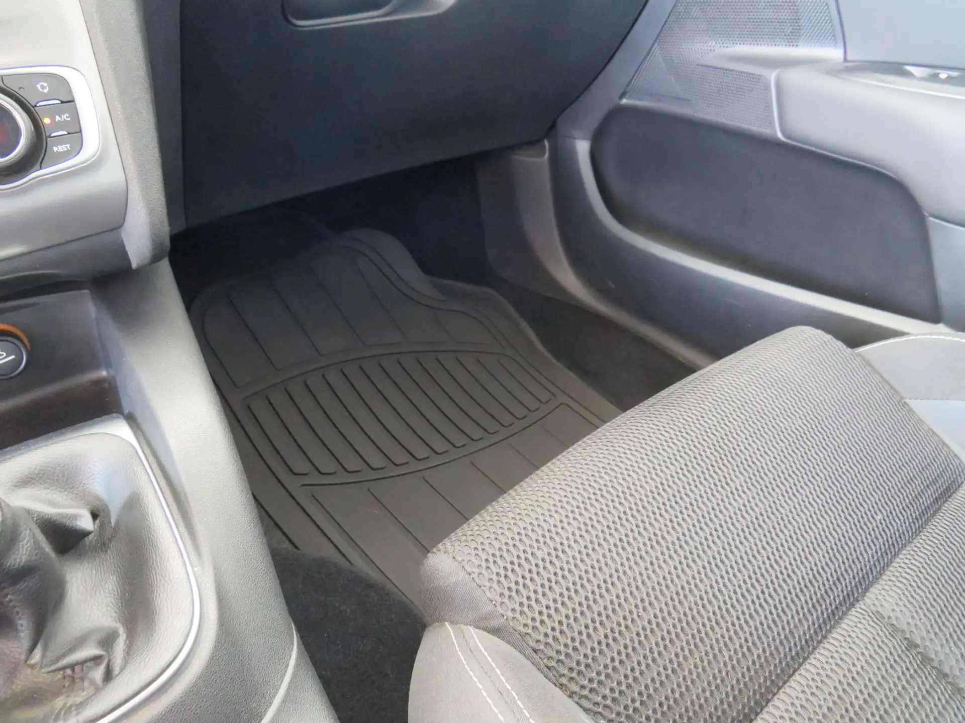 Citroën C4 Aircross 1.2 PureTec Feel 110 CV 28