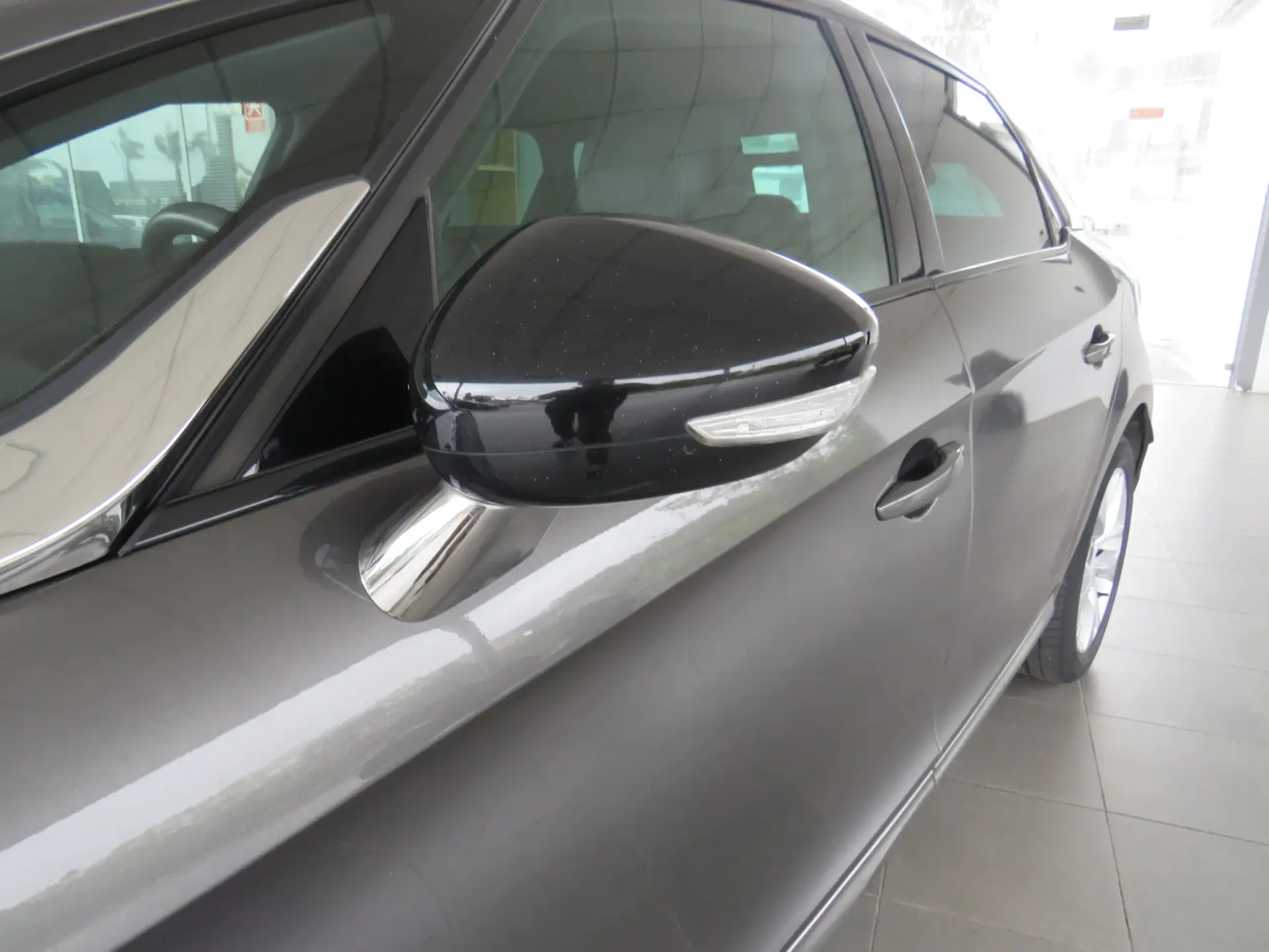 Citroën DS5 1.6 BlueHDi So Chic 9