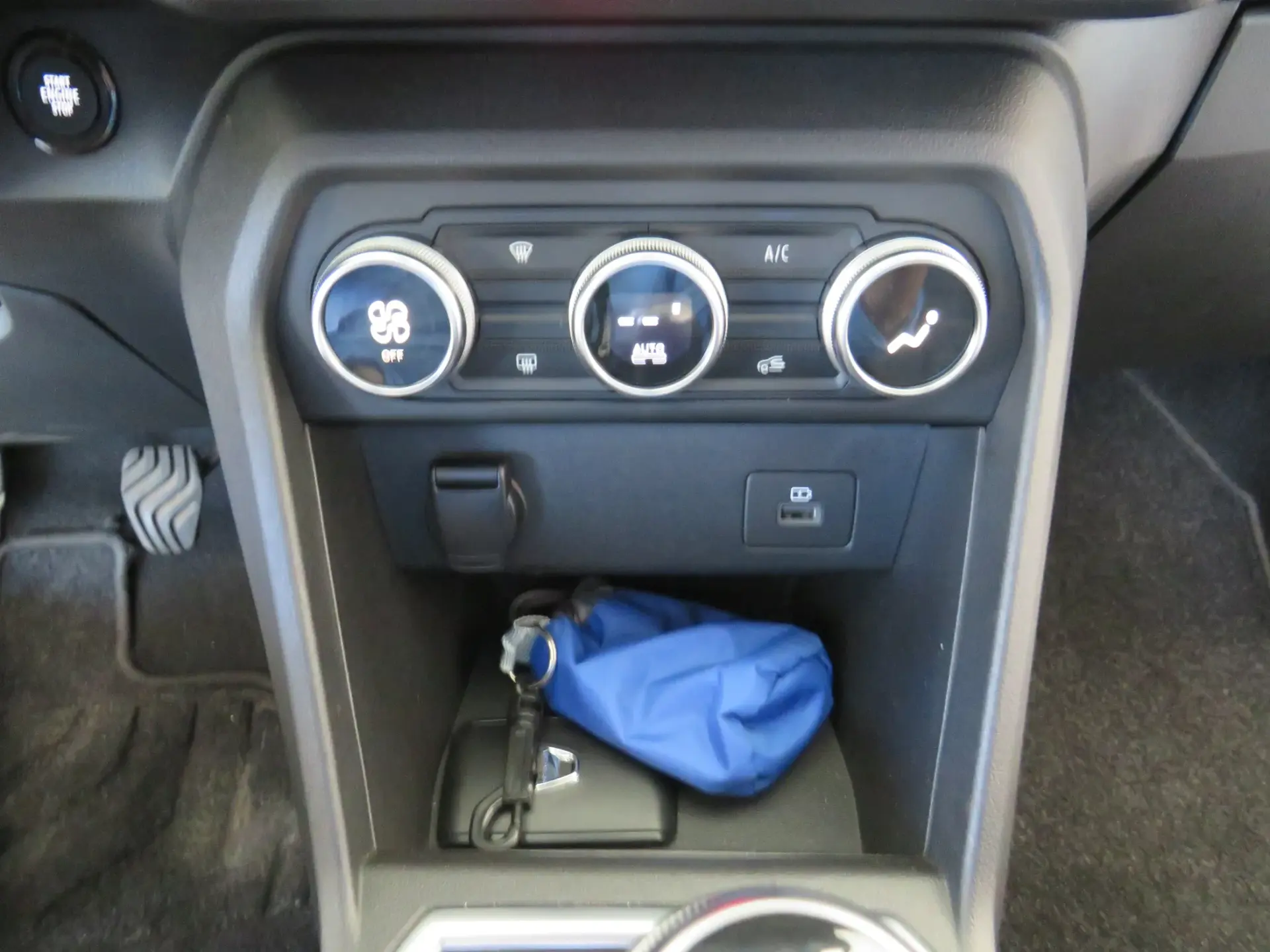 Dacia Sandero 1.0 TCe Bi-Fuel Stepway 18