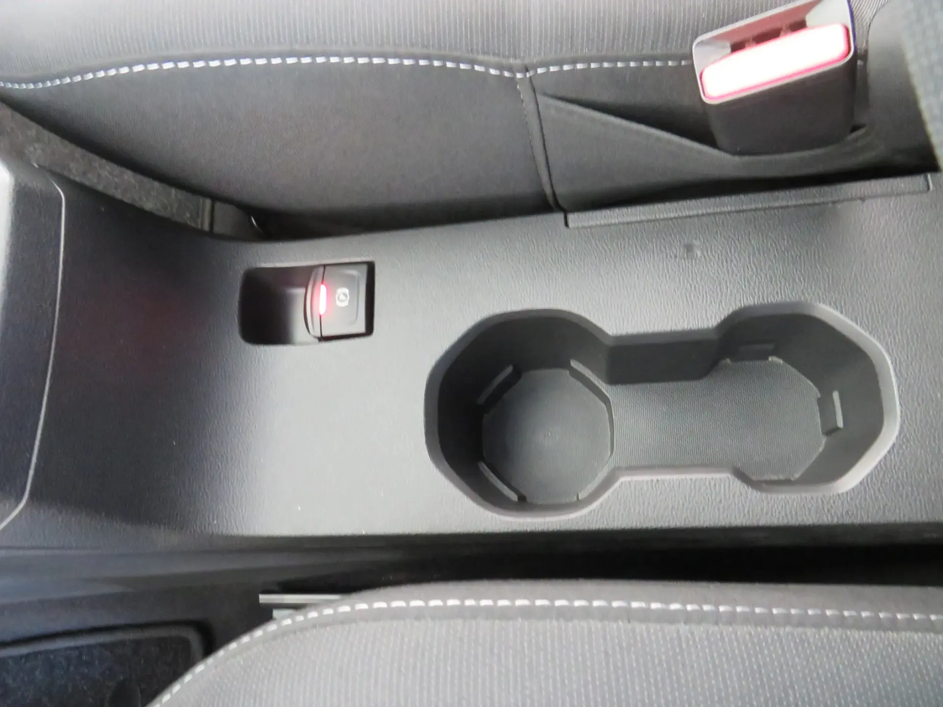 Dacia Sandero 1.0 TCe Bi-Fuel Stepway 31