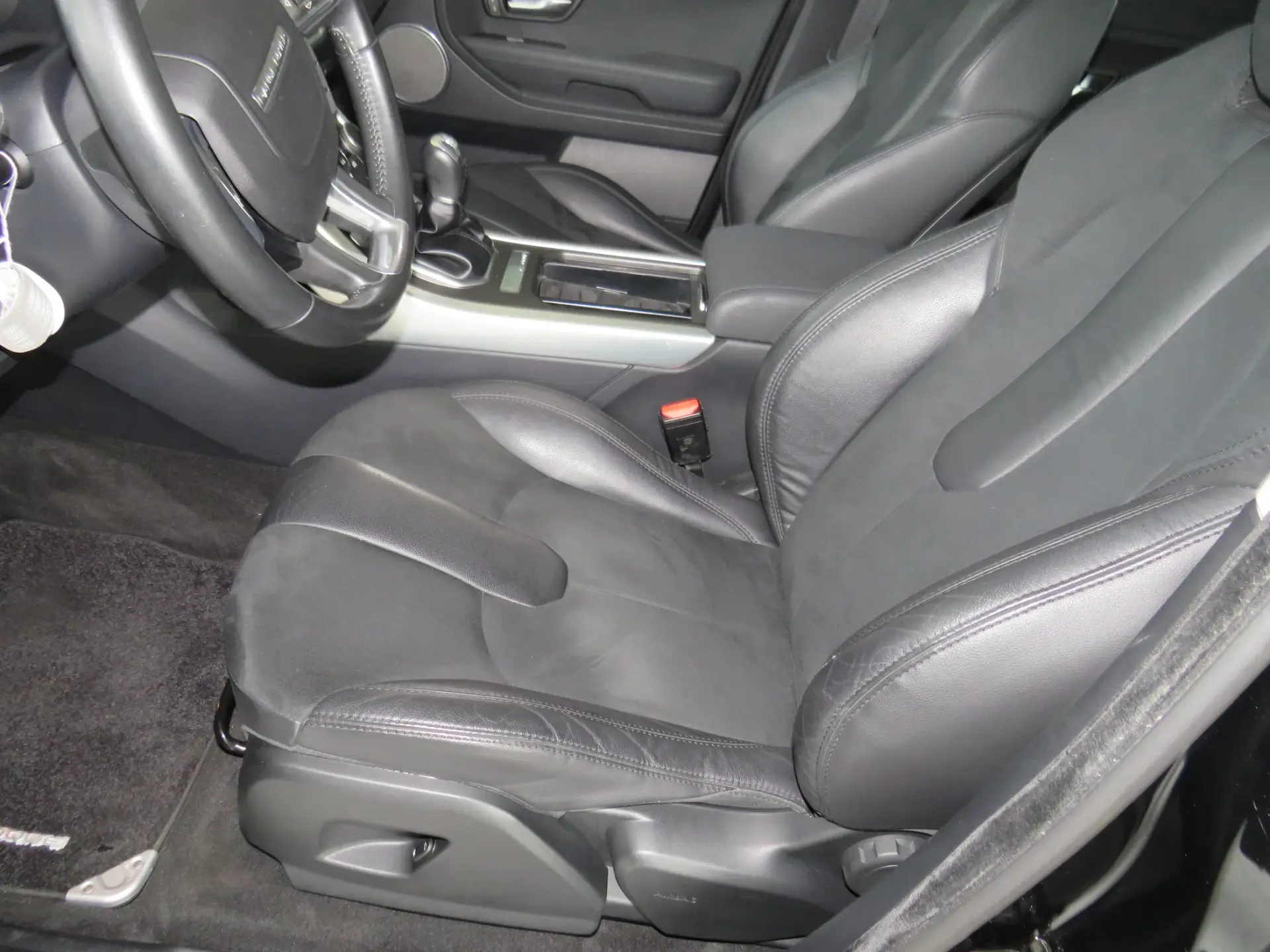 Land Rover Range Rover Evoque 2.2 TD4 Dynamic 25