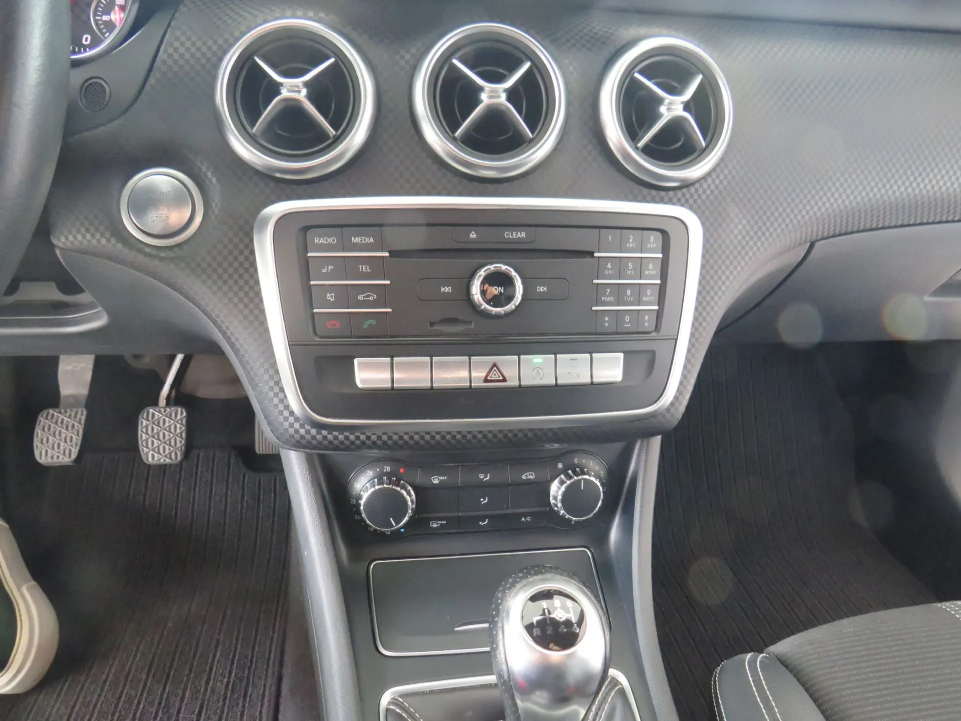 Mercedes-Benz A 180 D STYLE 14