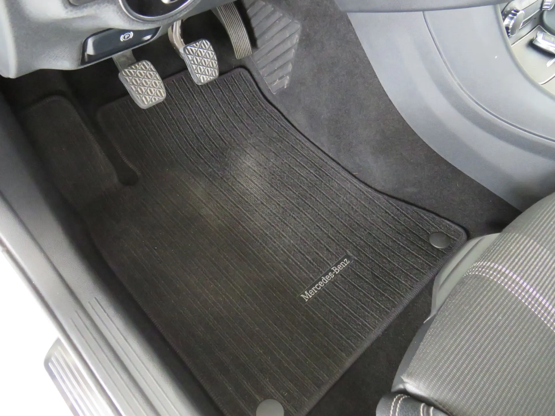 Mercedes-Benz A 180 D STYLE 32