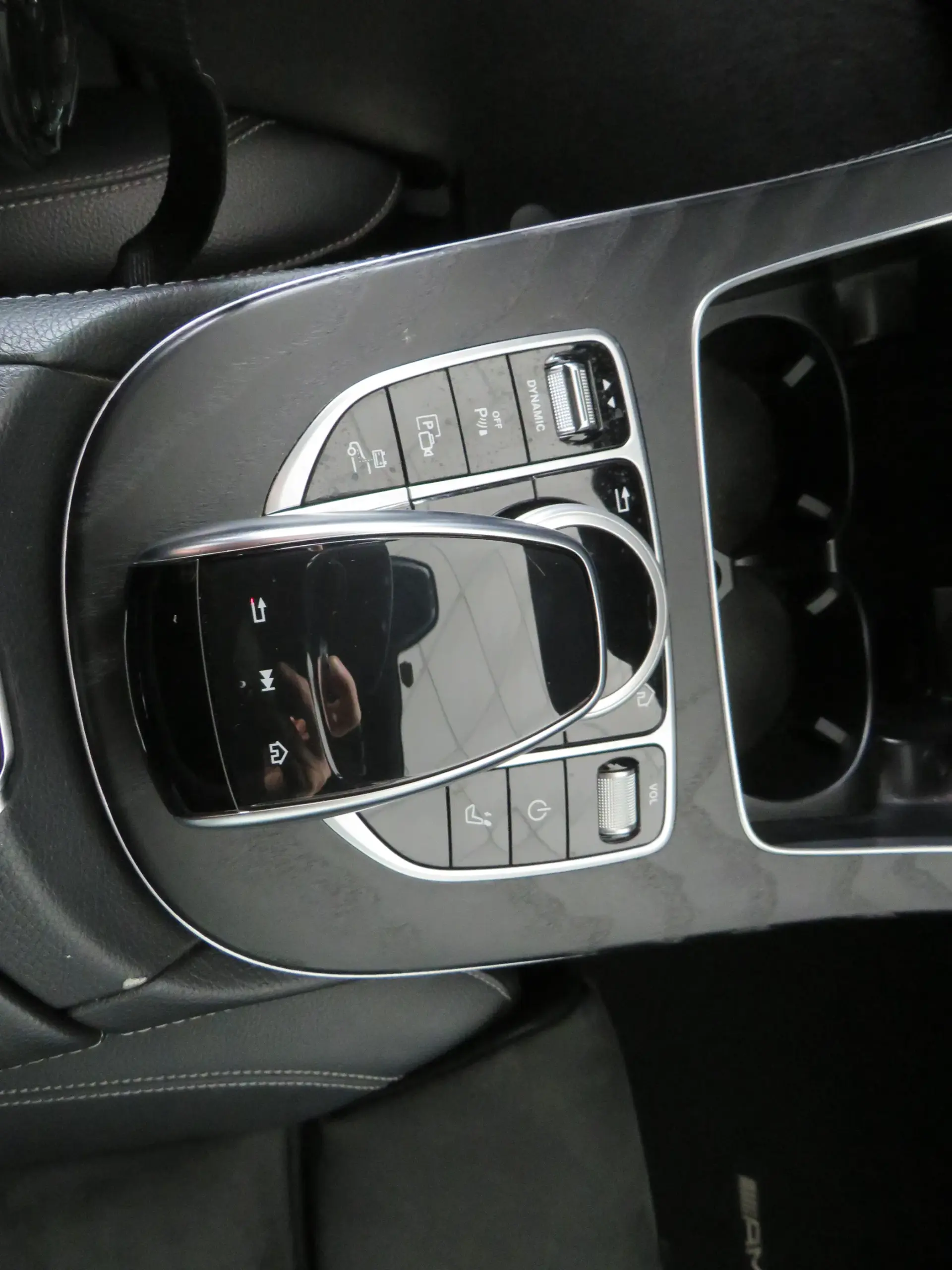 Mercedes-Benz E 300 de AMG Line 24