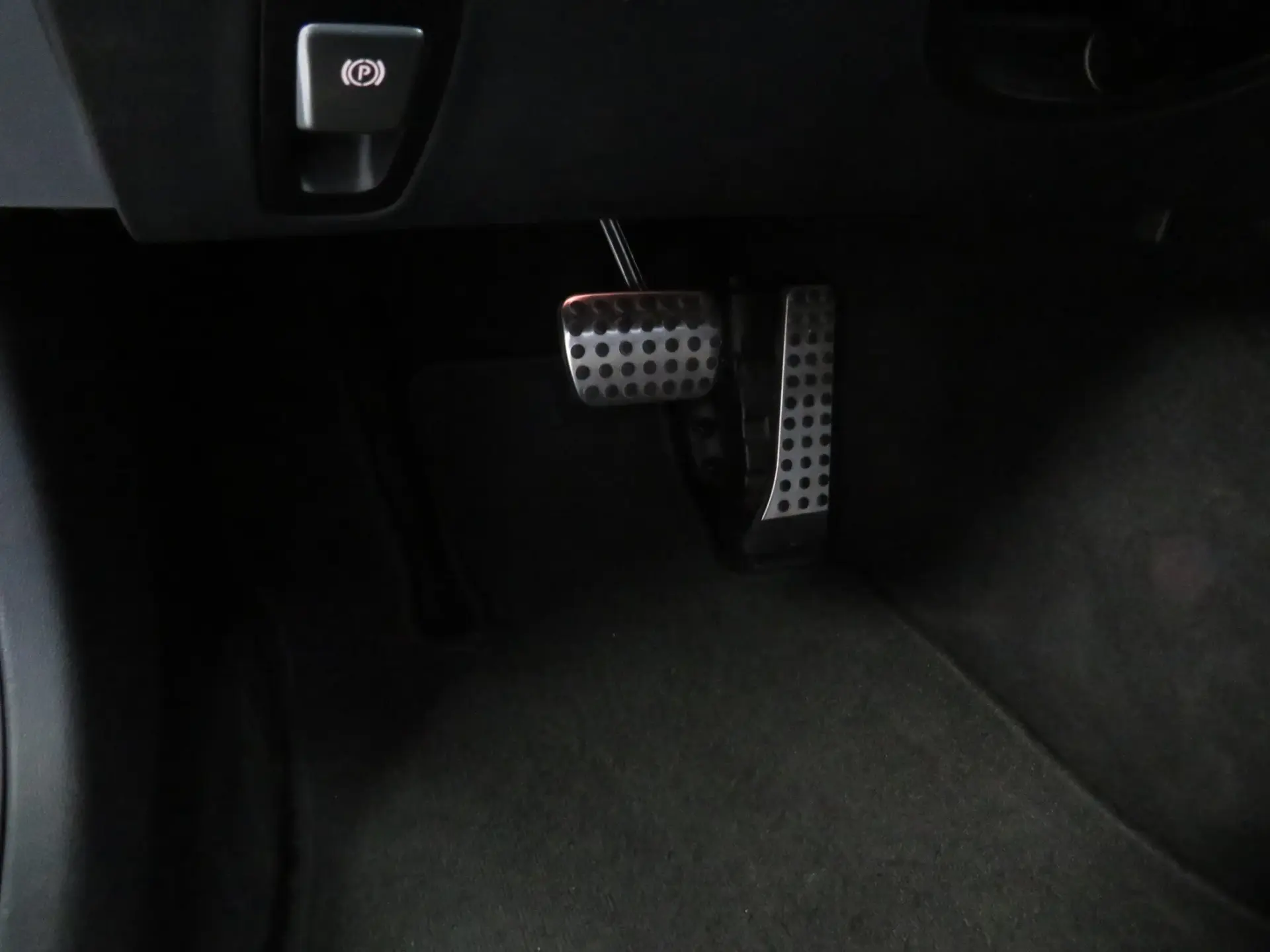 Mercedes-Benz E 300 de AMG Line 49