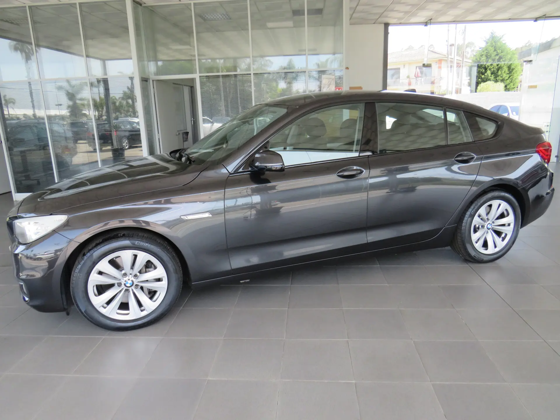 BMW 520 Gran Turismo d Line Luxury 3