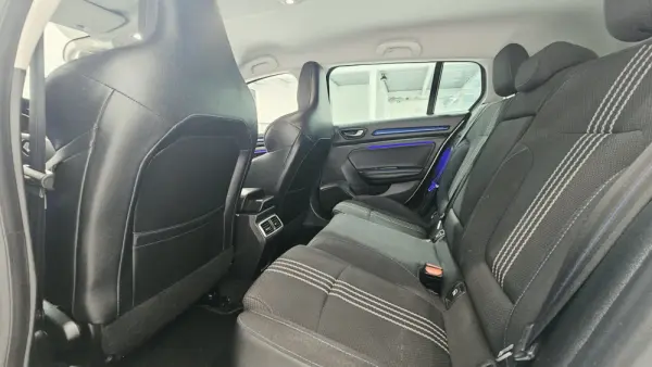 Renault Mégane Sport Tourer 1.5 Blue dCi GT Line J18 22