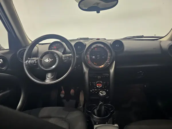 MINI Countryman Cooper D 10