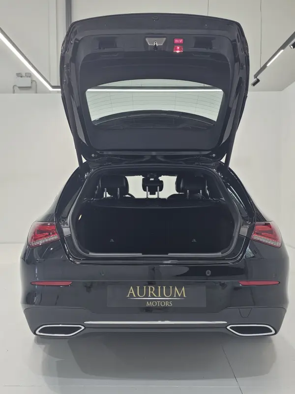 Mercedes-Benz CLA 180 d Shooting Brake Progressive Aut. 11