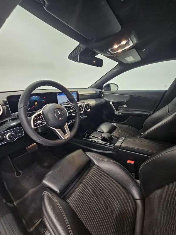 Mercedes-Benz CLA 180 d Shooting Brake Progressive Aut. 16