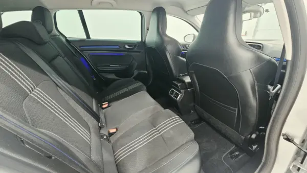 Renault Mégane Sport Tourer 1.5 Blue dCi GT Line J18 24
