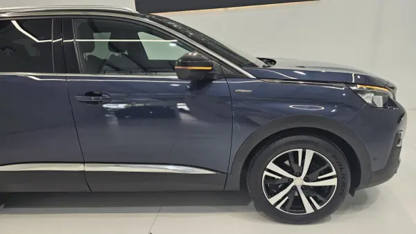 Peugeot 5008 1.5 BlueHDi GT Line 4