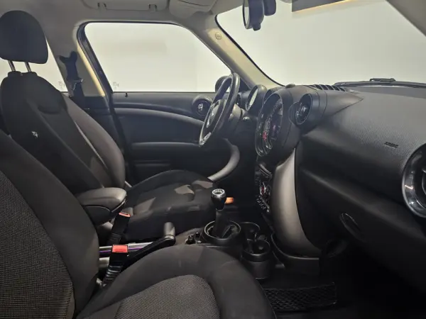 MINI Countryman Cooper D 14
