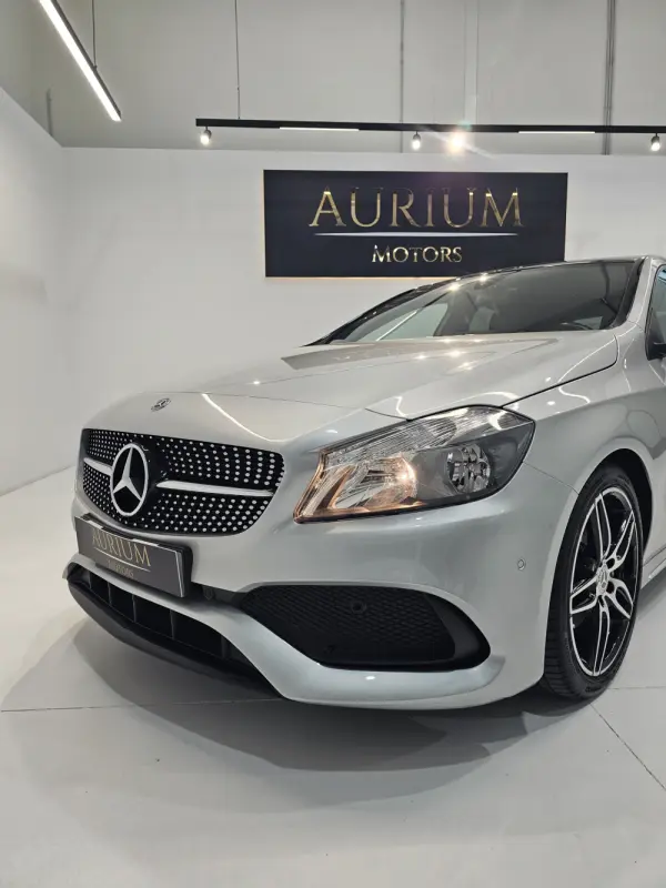 Mercedes-Benz A 180 d AMG Line 4
