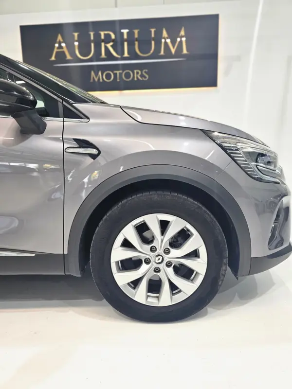 Renault Captur 1.0 TCe Intens Bi-Fuel 9