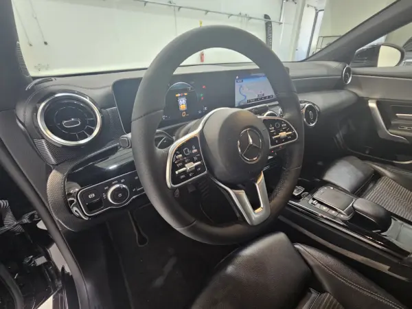 Mercedes-Benz CLA 180 d Shooting Brake Progressive Aut. 39