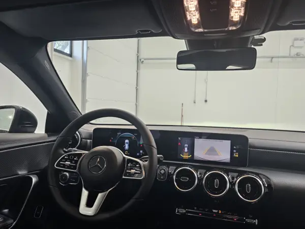 Mercedes-Benz CLA 180 d Shooting Brake Progressive Aut. 43