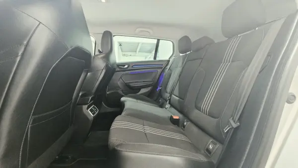 Renault Mégane Sport Tourer 1.5 Blue dCi GT Line J18 23