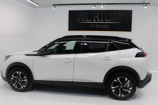 Peugeot 2008 1.2 PureTech GT Line EAT8 52