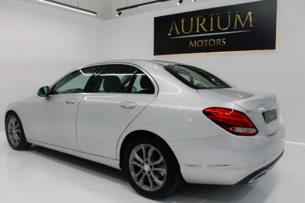 Mercedes-Benz C 220 3