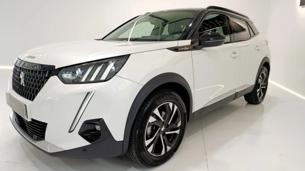 Peugeot 2008 1.2 PureTech GT Line EAT8 6