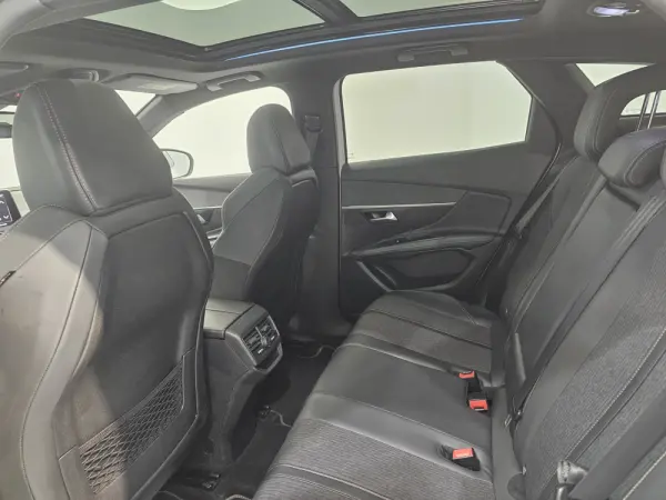 Peugeot 3008 1.6 BlueHDi GT Line EAT6 22