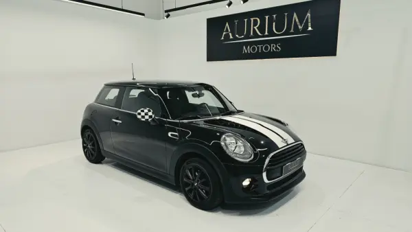 MINI 3 Portas One 7