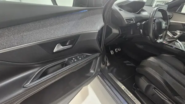 Peugeot 5008 1.5 BlueHDi GT Line 27