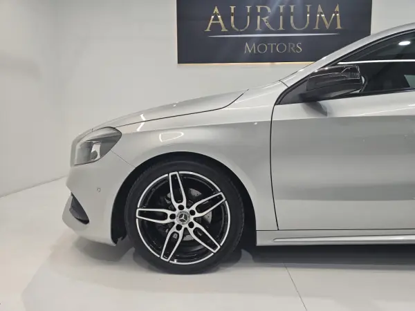Mercedes-Benz A 180 d AMG Line 7
