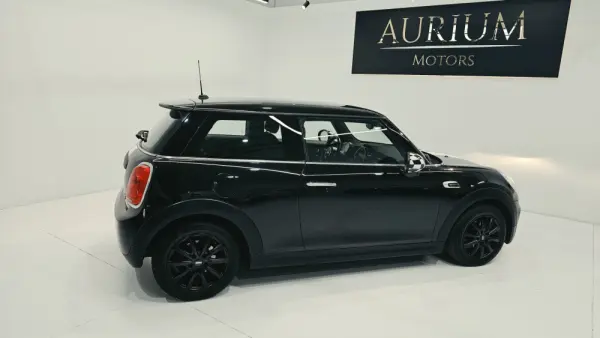 MINI 3 Portas One 6