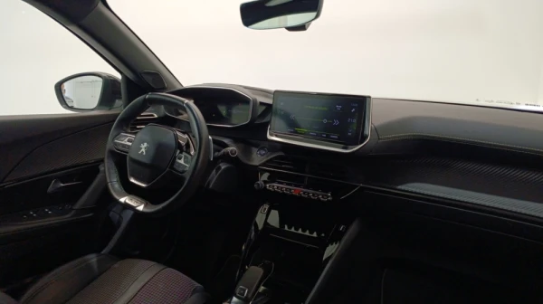 Peugeot 2008 1.2 PureTech GT Line EAT8 19