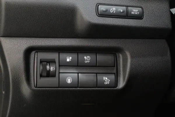 Nissan Leaf N-Connecta 16