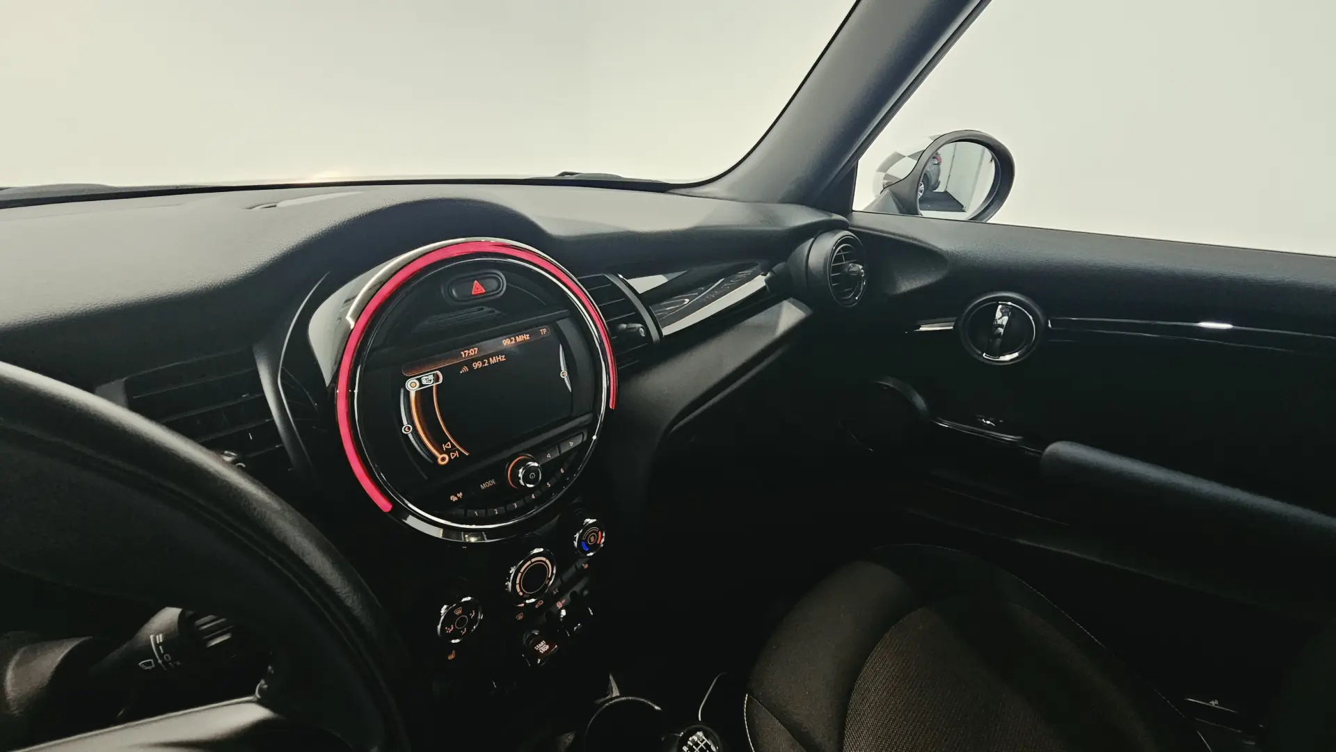 MINI 3 Portas One 20