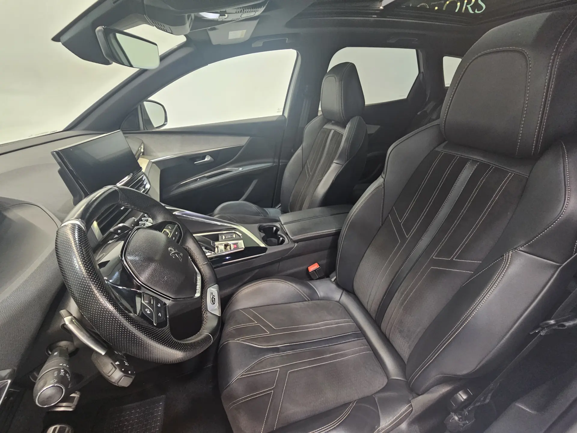 Peugeot 3008 1.5 BlueHDi GT Pack EAT8 21