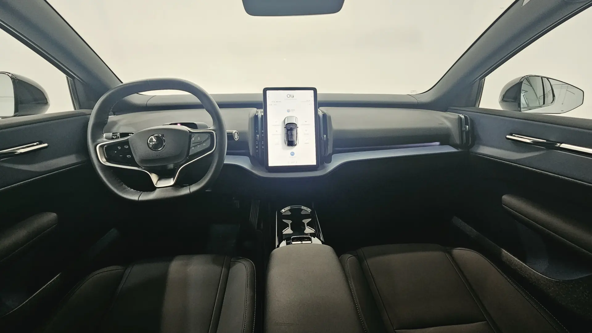 Volvo EX30 69 kWh Twin Motor Plus 16