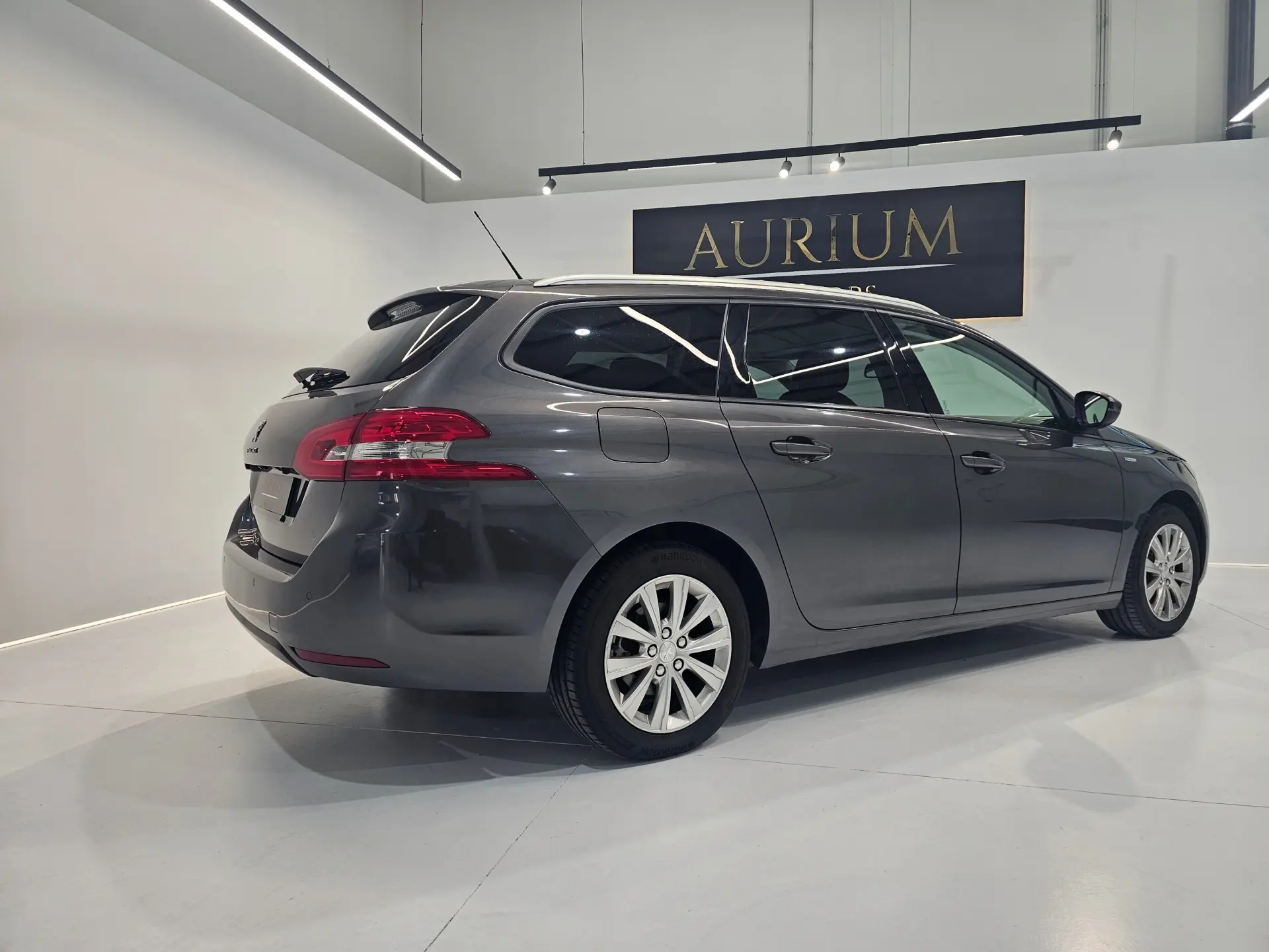 Peugeot 308 SW 1.5 BlueHDi Style 4