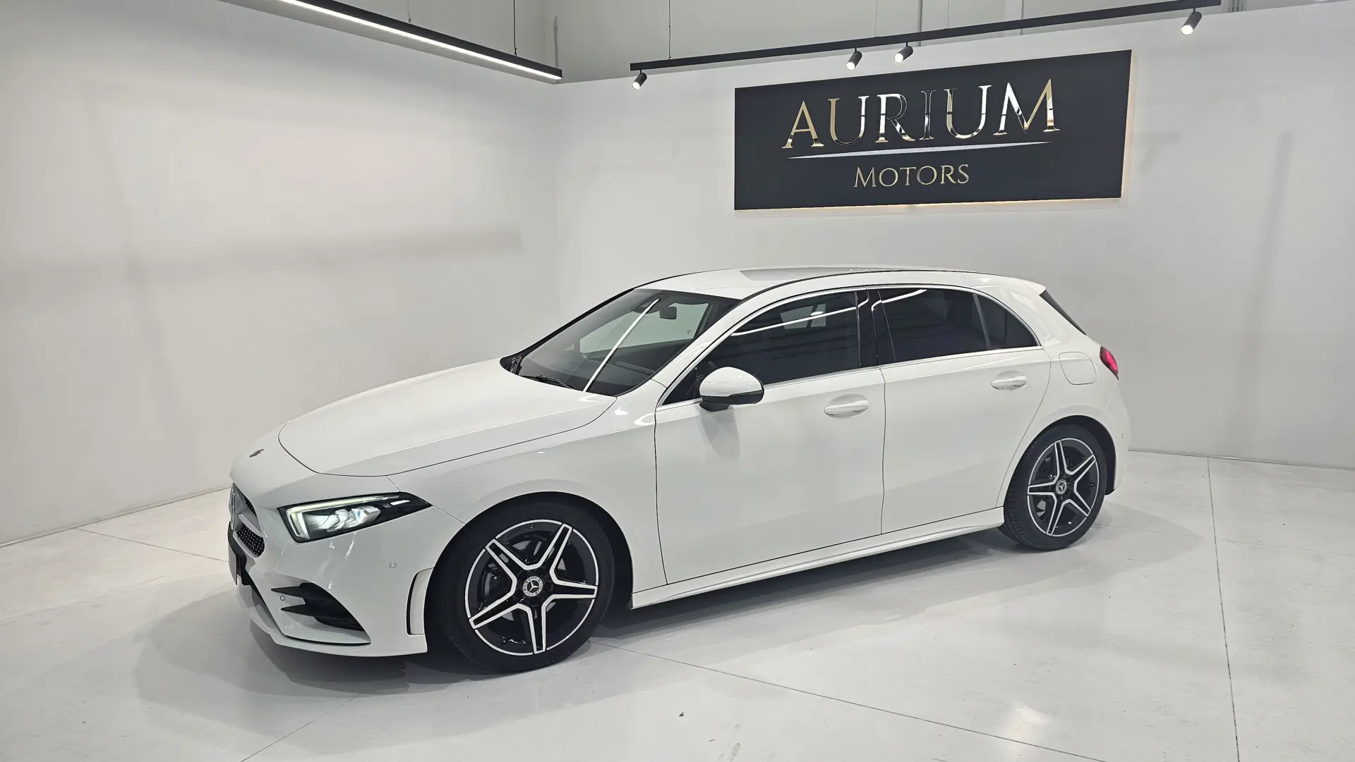 Mercedes-Benz A 180 d AMG Line Aut. 2