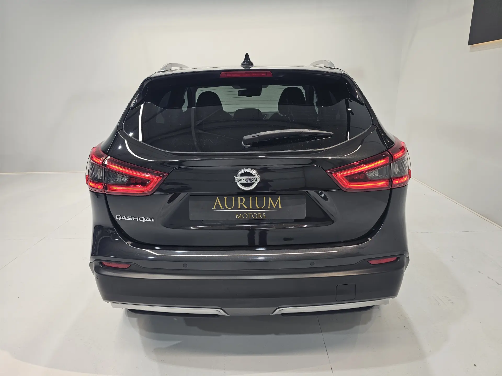 Nissan Qashqai 1.5 dCi N-Connecta J18 4