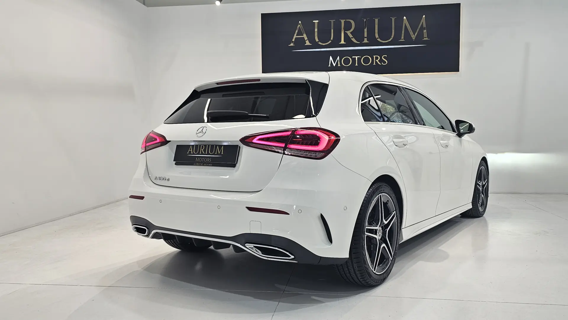 Mercedes-Benz A 180 d AMG Line Aut. 3