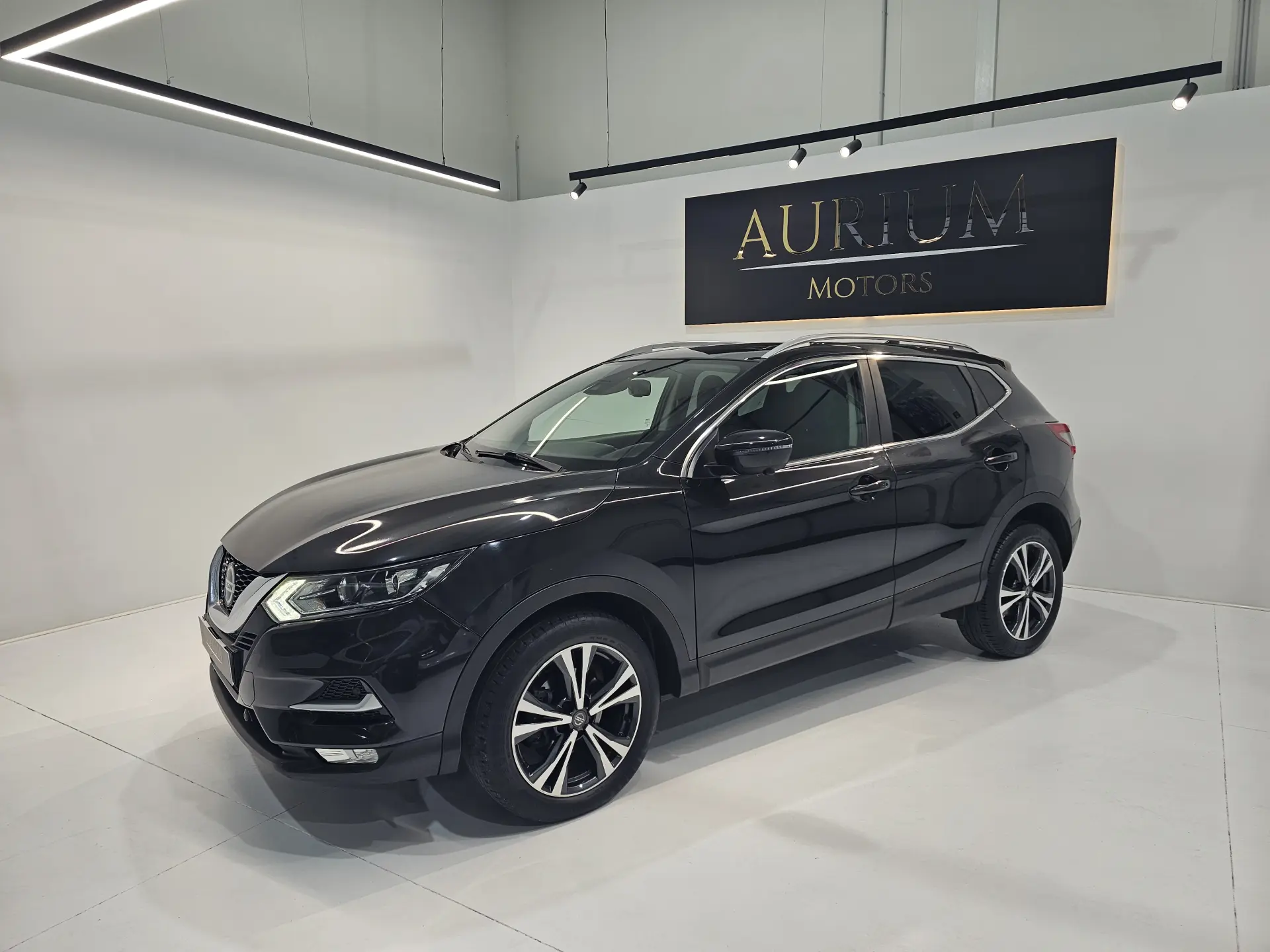 Nissan Qashqai 1.5 dCi N-Connecta J18 8